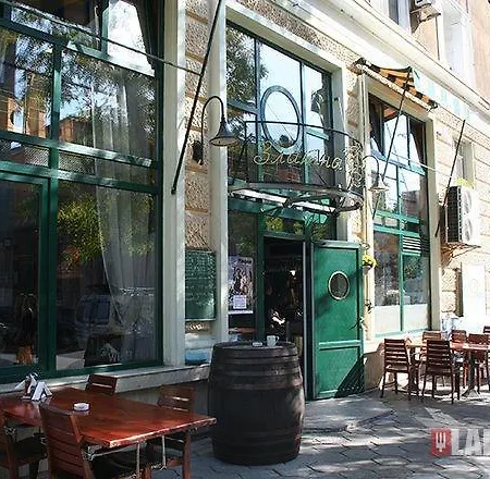 Beachfront Sea Garden Apartment Burgas